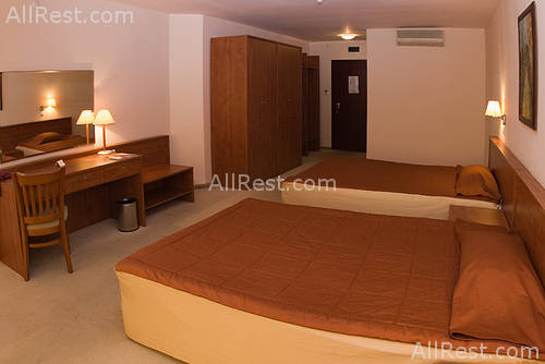 Plaza Hotel 7